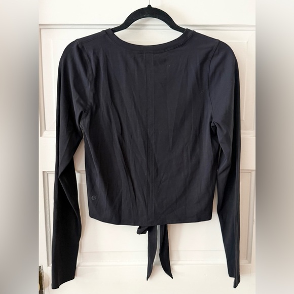 Lululemon Top - Picture 2 of 2